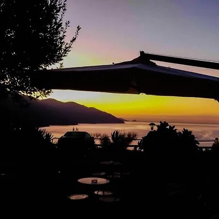 アルベルゴ スイス ベルビュー