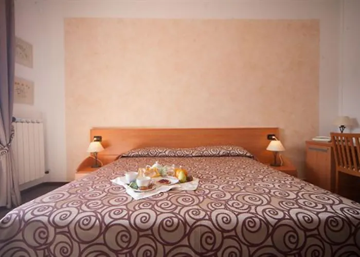 Suisse Bellevue فندق 3*