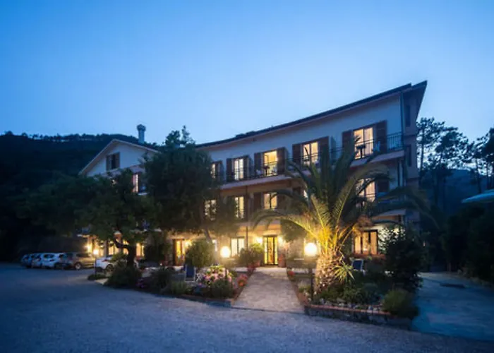 Suisse Bellevue مونتيروسّو ال ماري