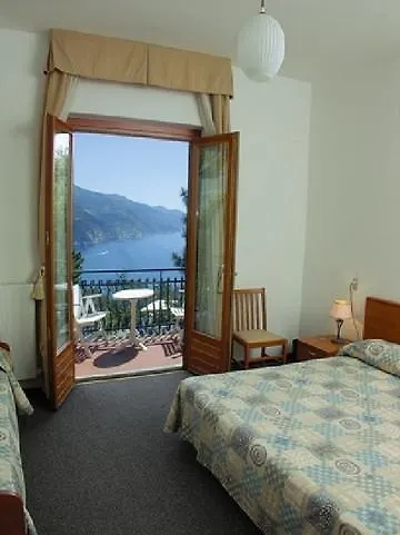 Suisse Bellevue فندق 3*